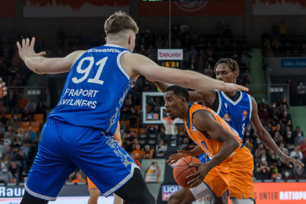 事而备受关 事而备受关