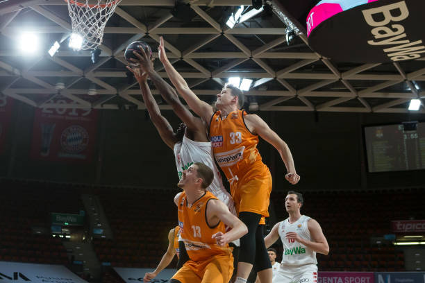 在顶级联赛 在顶级联赛