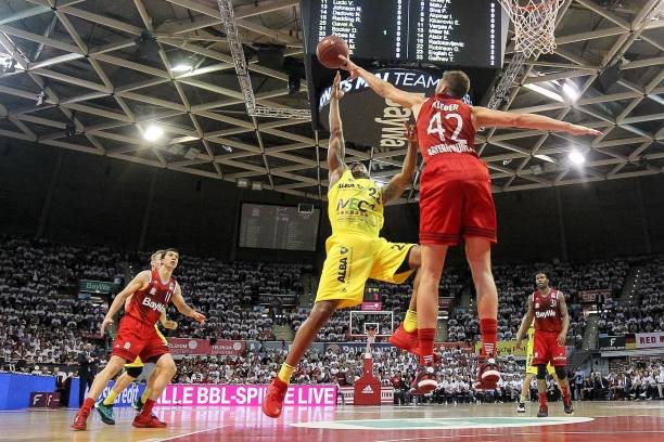 季后赛首轮 季后赛首轮