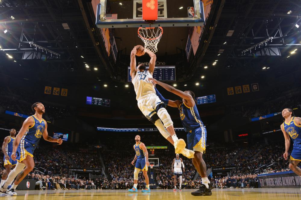 莱奥的引进 莱奥的引进